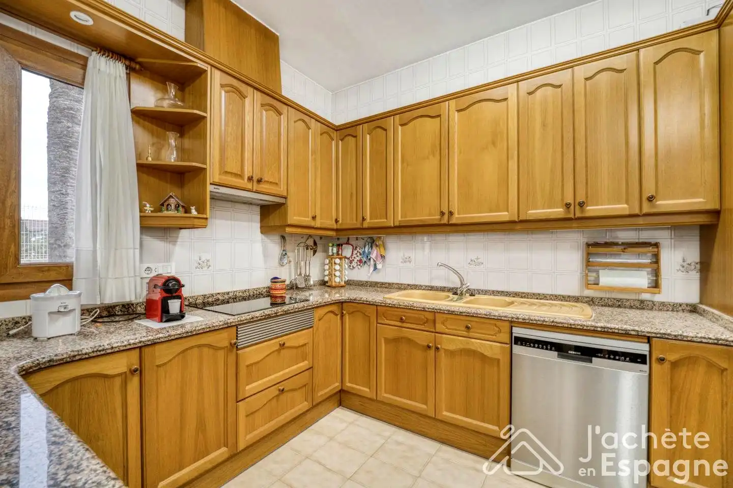 House with pool for sale in Avinguda de les Fonts, imagen 11