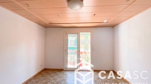Foto 4 de Piso en venta en Carrer de Nonell, Catalunya - Fontetes, Cerdanyola del Vallès