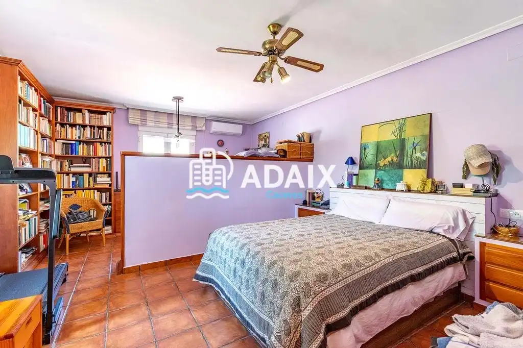 Dormitori de Casa o xalet en venda en Cáceres amb Aire condicionat, Calefacció i Terrassa