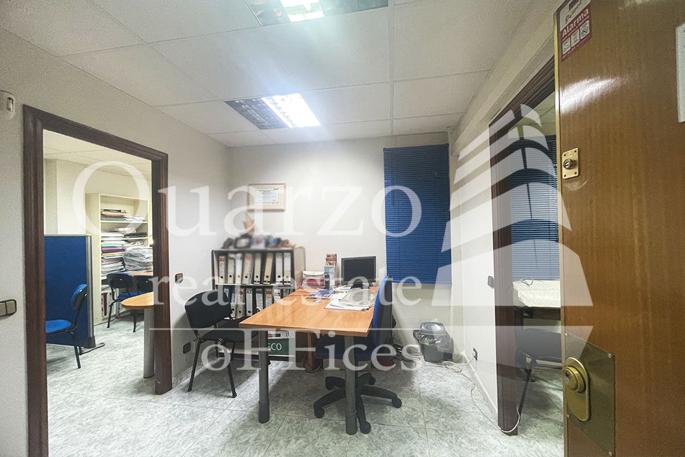 Office for sale in Móstoles  with Heating