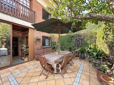 Casa a schiera con balcone in vendita a Vilassar de Dalt