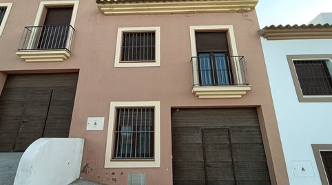 Foto 2 von Einfamilien-Reihenhaus zum Verkauf in Calle de Los Palancares, Villanueva de San Juan, Sevilla