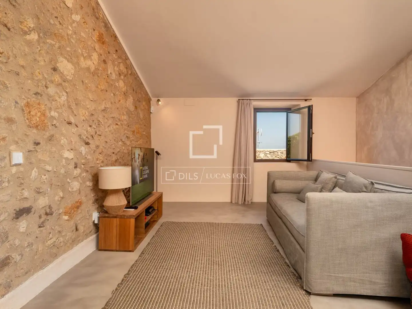 Sala d'estar de Casa o xalet en venda en Madrid amb Aire condicionat, Calefacció i Terrassa