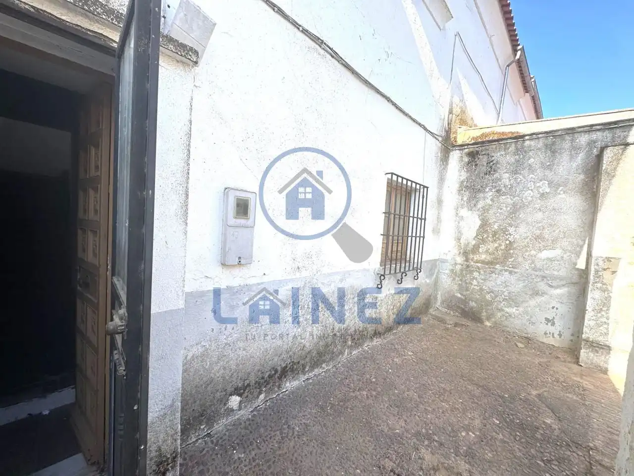 Vista exterior de Casa adosada en venta en Los Blázquez con Trastero y Balcón