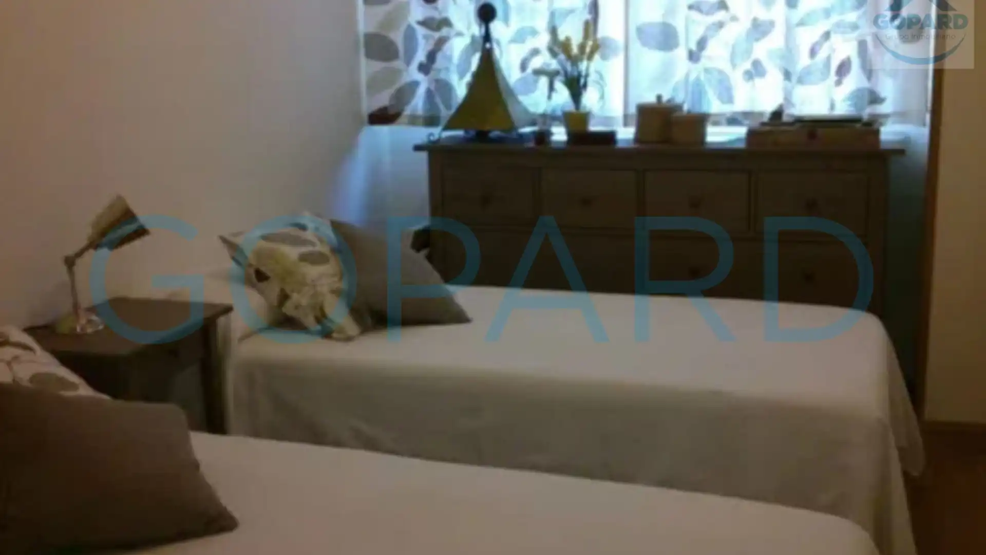 Habitación de Piso de alquiler en Villanueva de la Cañada con Aire acondicionado, Calefacción y Jardín privado