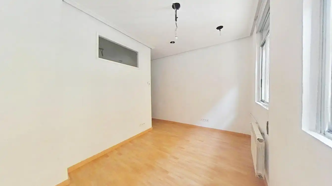Piso en venta en Madrid con Calefacción