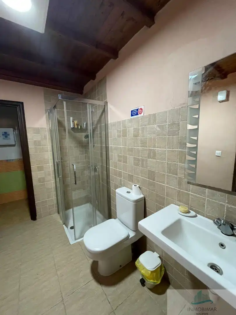 Bany de Finca rústica en venda en Motril amb Terrassa i Piscina