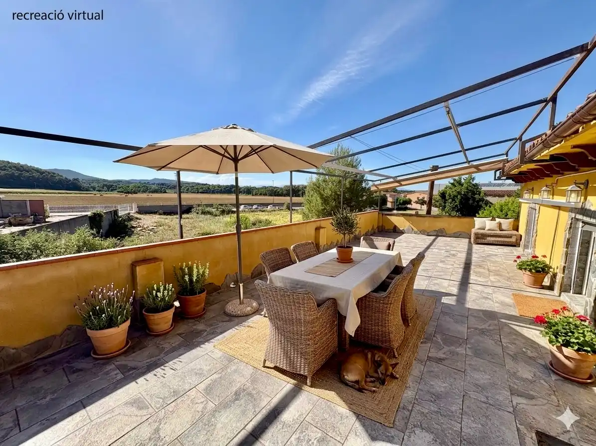 Terrassa de Casa o xalet en venda en Palol de Revardit amb Aire condicionat, Jardí privat i Terrassa
