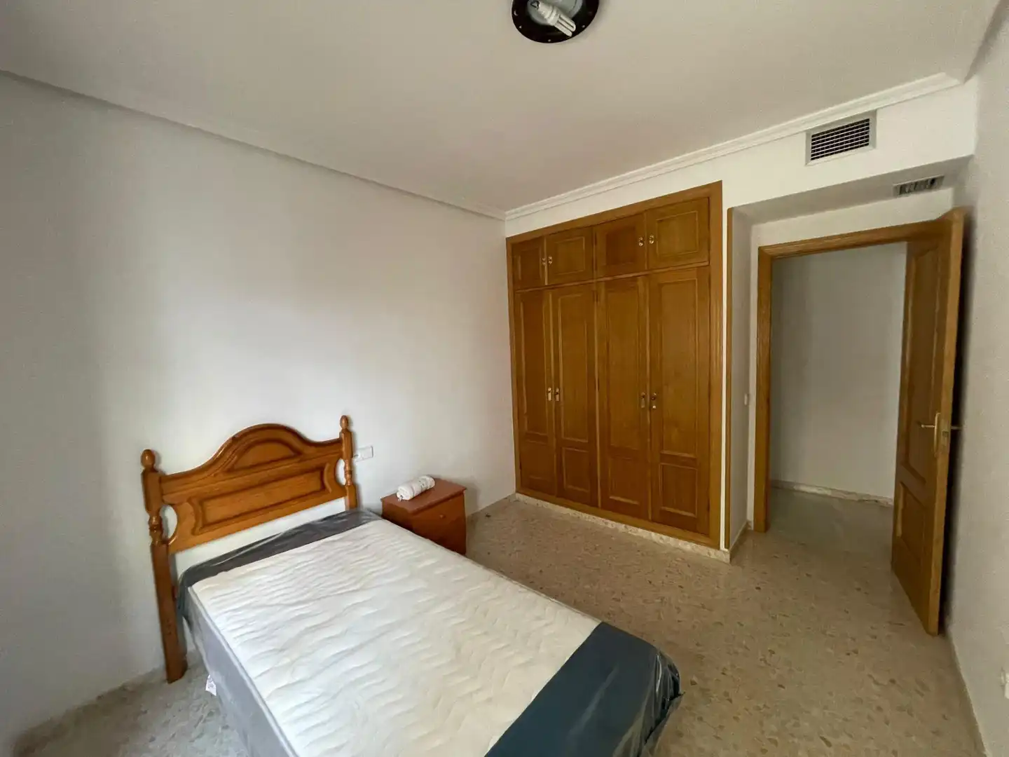 Bedroom of Flat for rent in Cáceres  with Heating, Terrace and Furnished