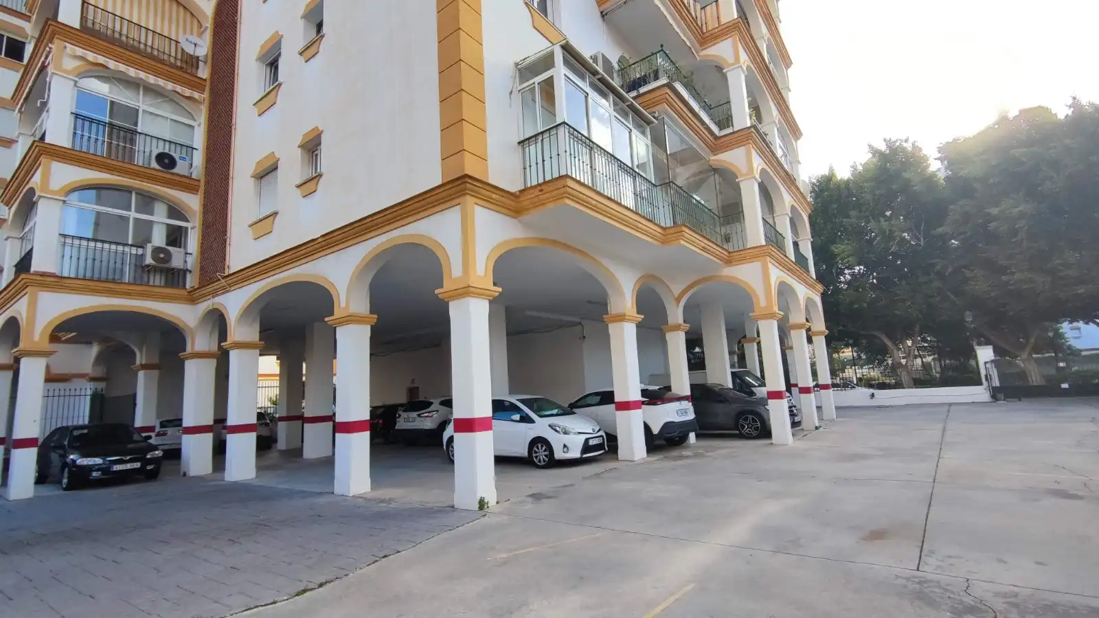 Aparcament de Pis en venda en Fuengirola amb Terrassa i Traster