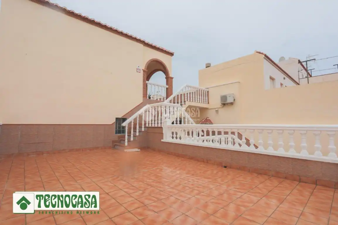 Semi-detached house with terrace for sale in Adra, imagen 33