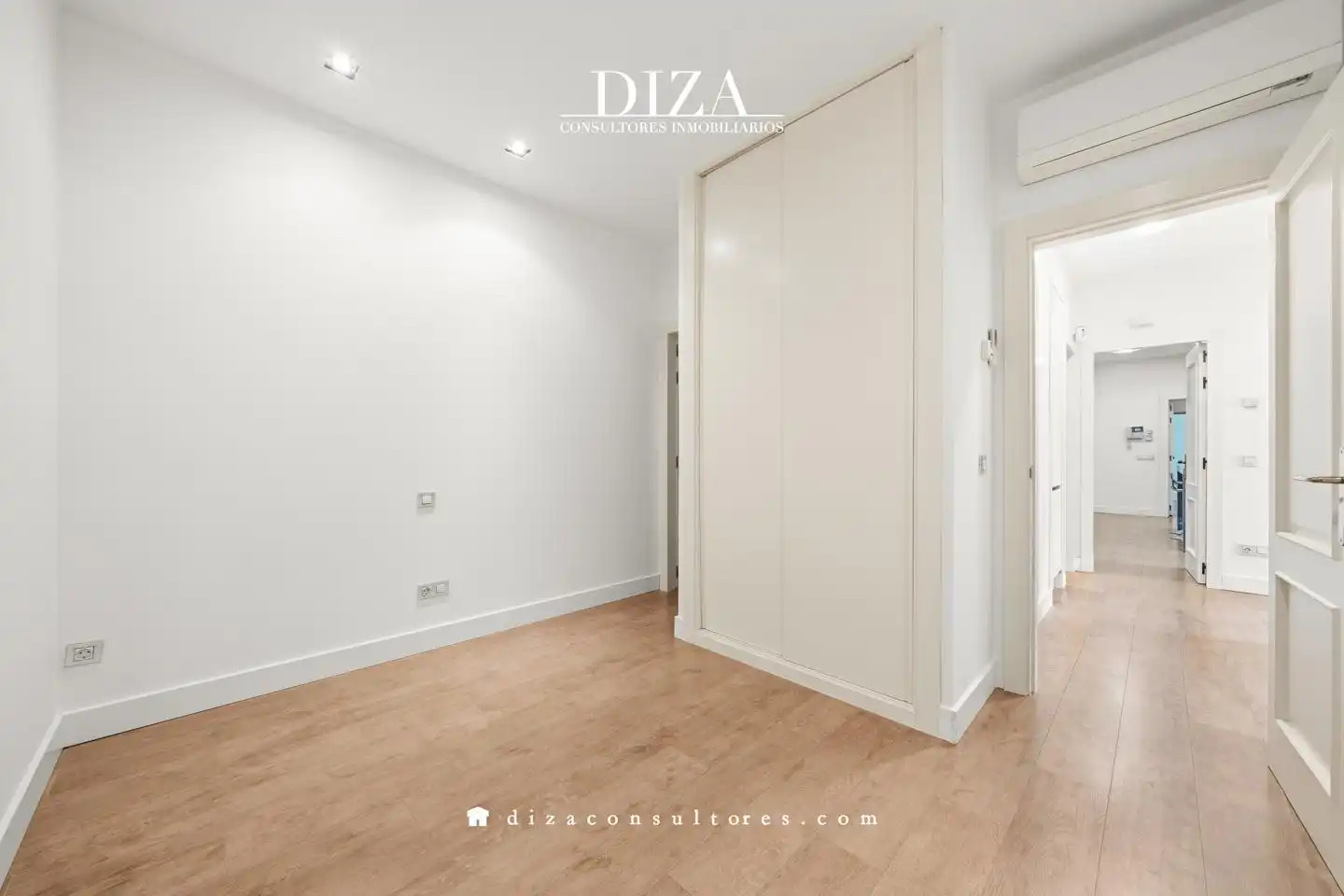 Houses for rent in Madrid  with Air Conditioner, Heating and Private garden