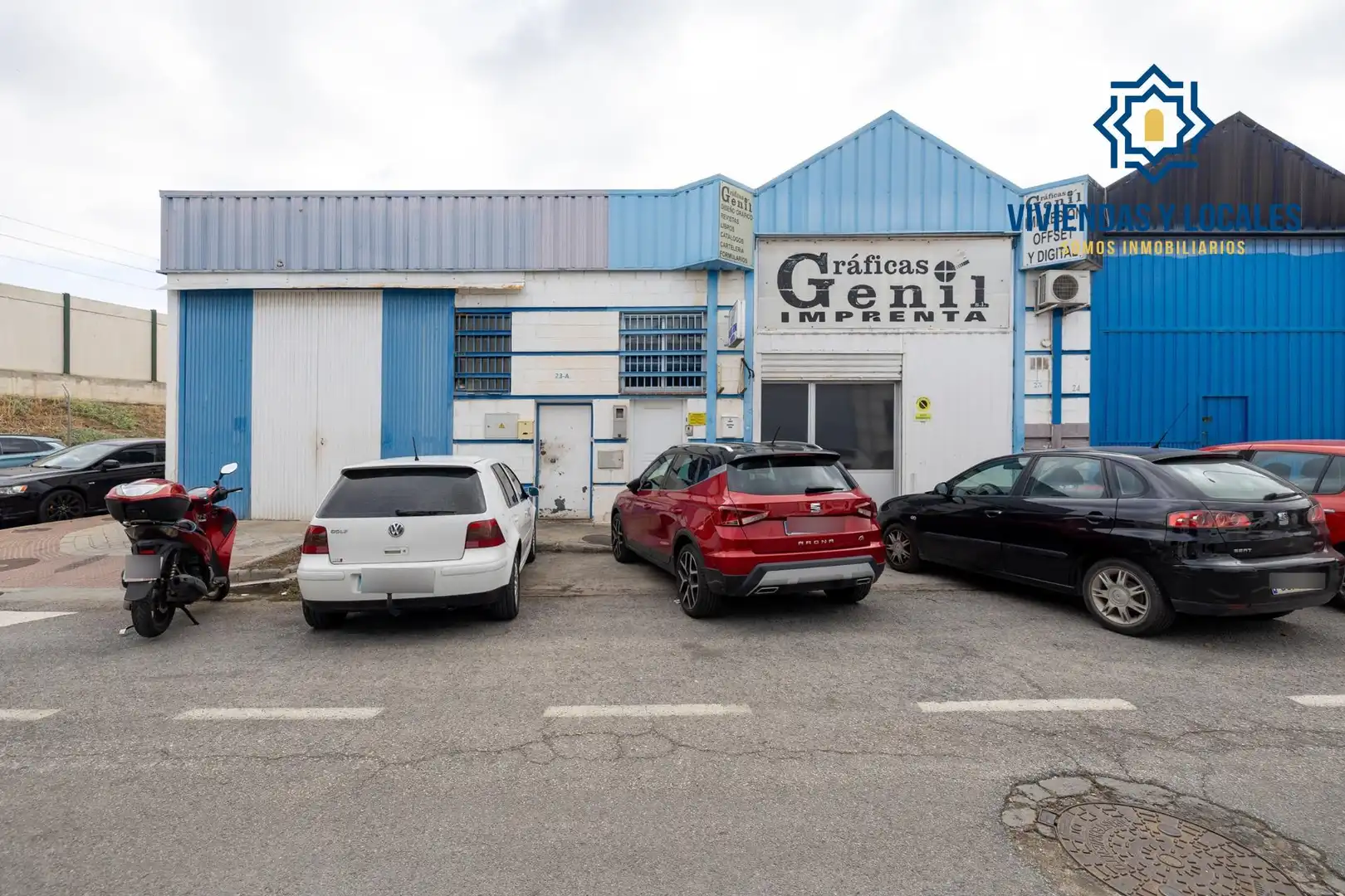 Vista exterior de Nave industrial en venta en Ronda