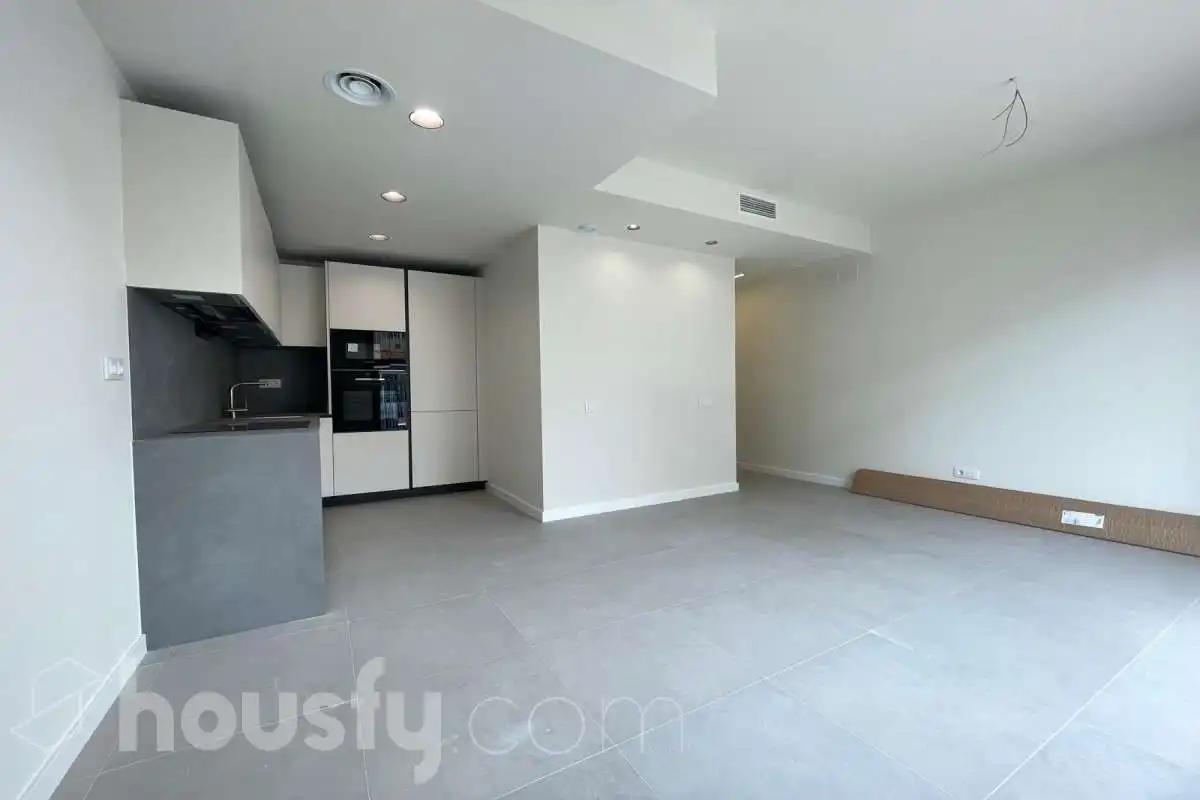 Sala de estar de Piso en venta en Vilanova i la Geltrú con Aire acondicionado, Calefacción y Parquet