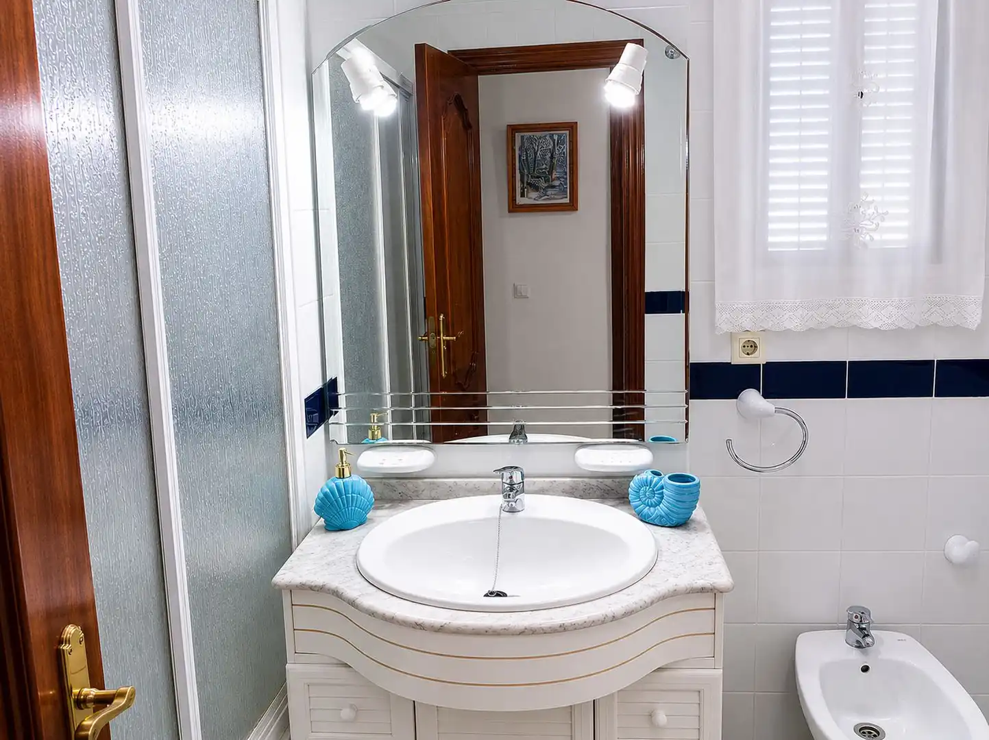 Badezimmer von Wohnung zum Verkauf in Alcalá de Guadaira mit Klimaanlage und Abstellraum
