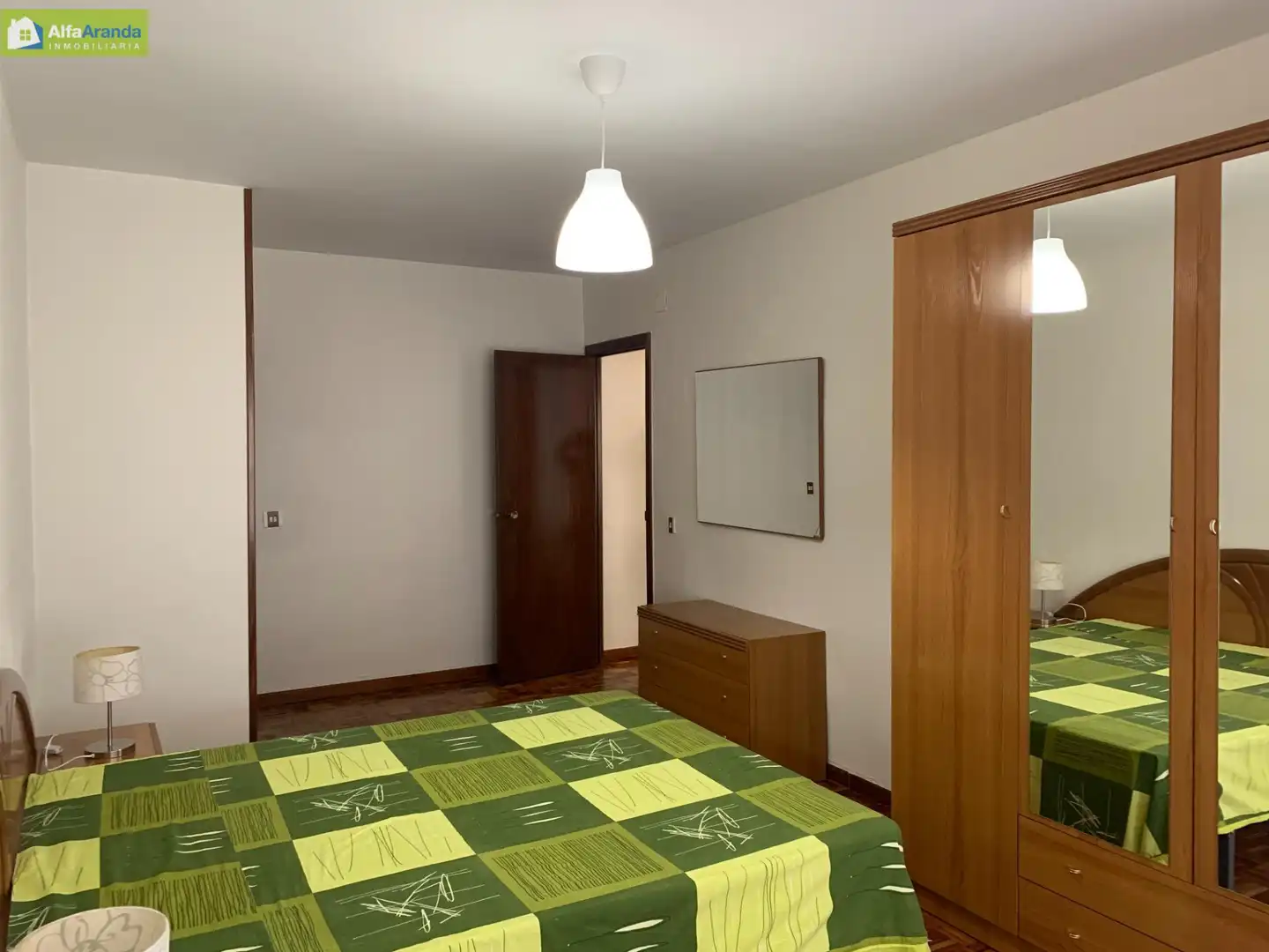 Habitación de Piso en venta en Aranda de Duero con Calefacción, Parquet y Terraza