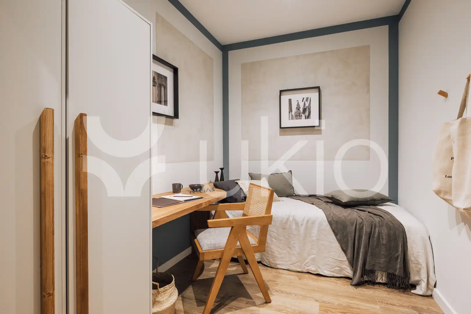 Dormitori de Apartament de lloguer en Barcelona amb Aire condicionat, Calefacció i Moblat