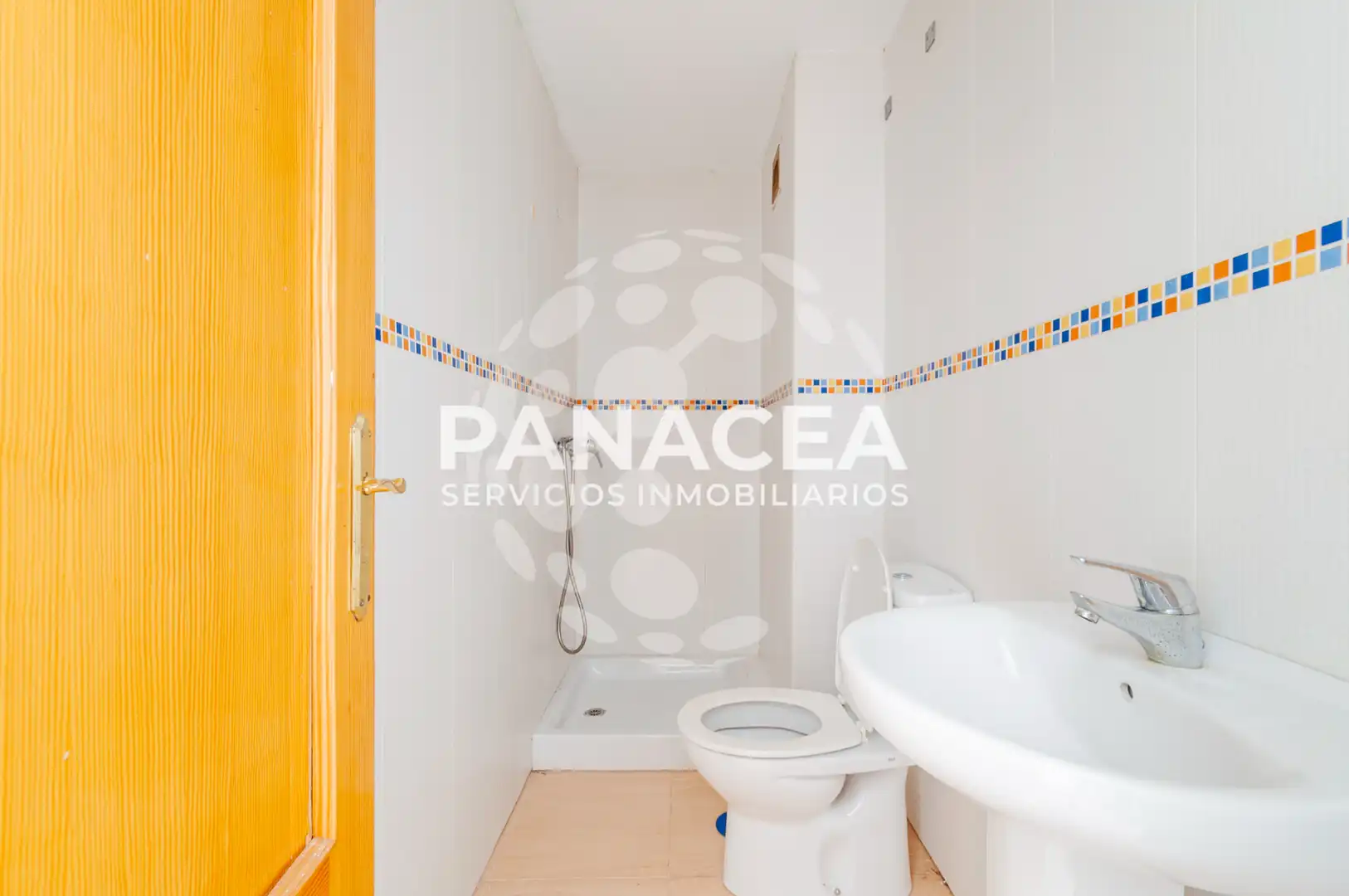 Bathroom of Flat for sale in Roquetas de Mar