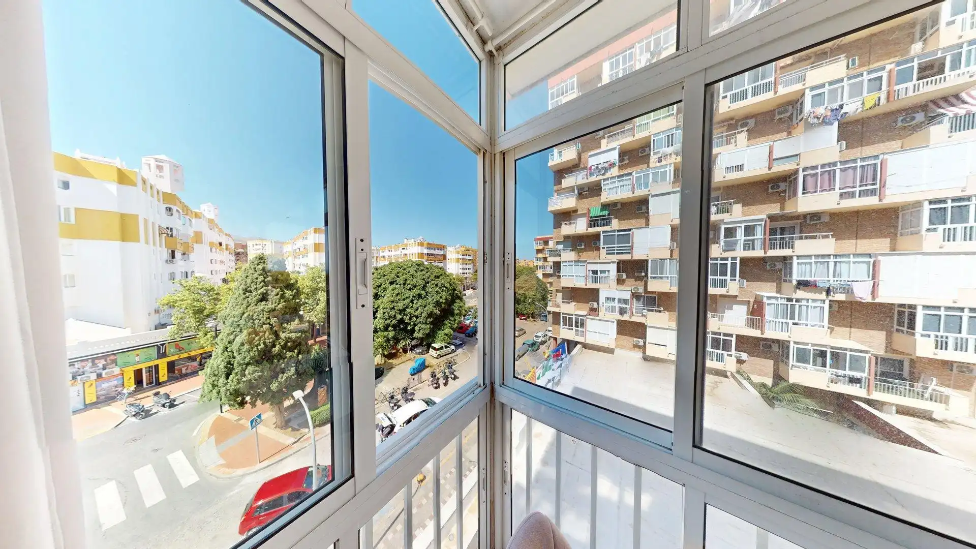 Exterior view of Flat for sale in Benalmádena  with Air Conditioner, Swimming Pool and Furnished