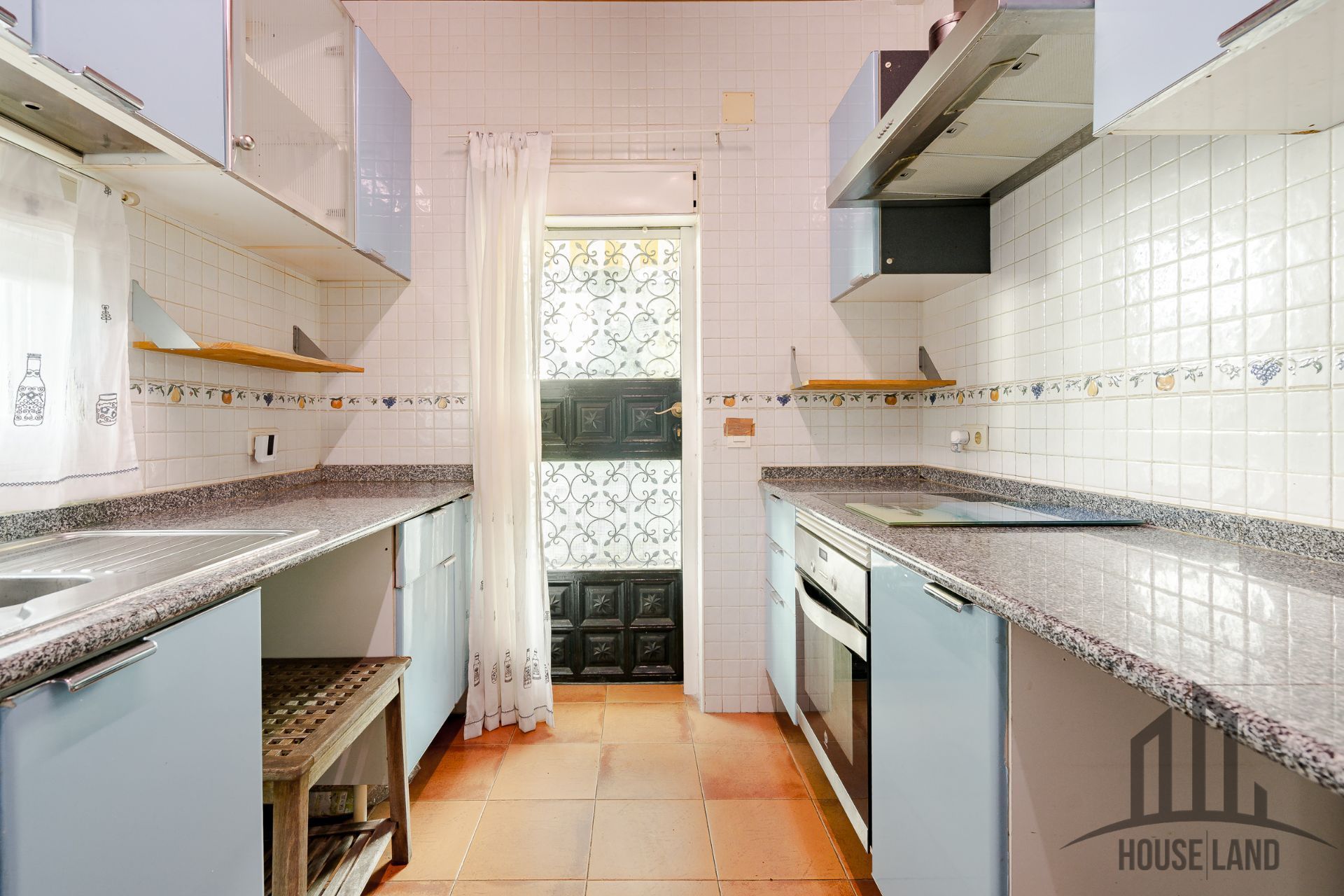 Cuina de Casa o xalet en venda en El Casar amb Aire condicionat, Calefacció i Jardí privat