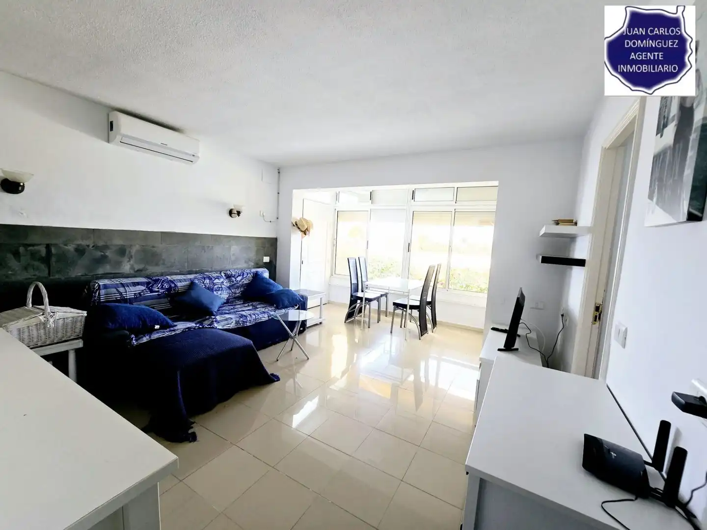 Sala d'estar de Casa o xalet de lloguer en San Bartolomé de Tirajana amb Aire condicionat, Jardí privat i Terrassa