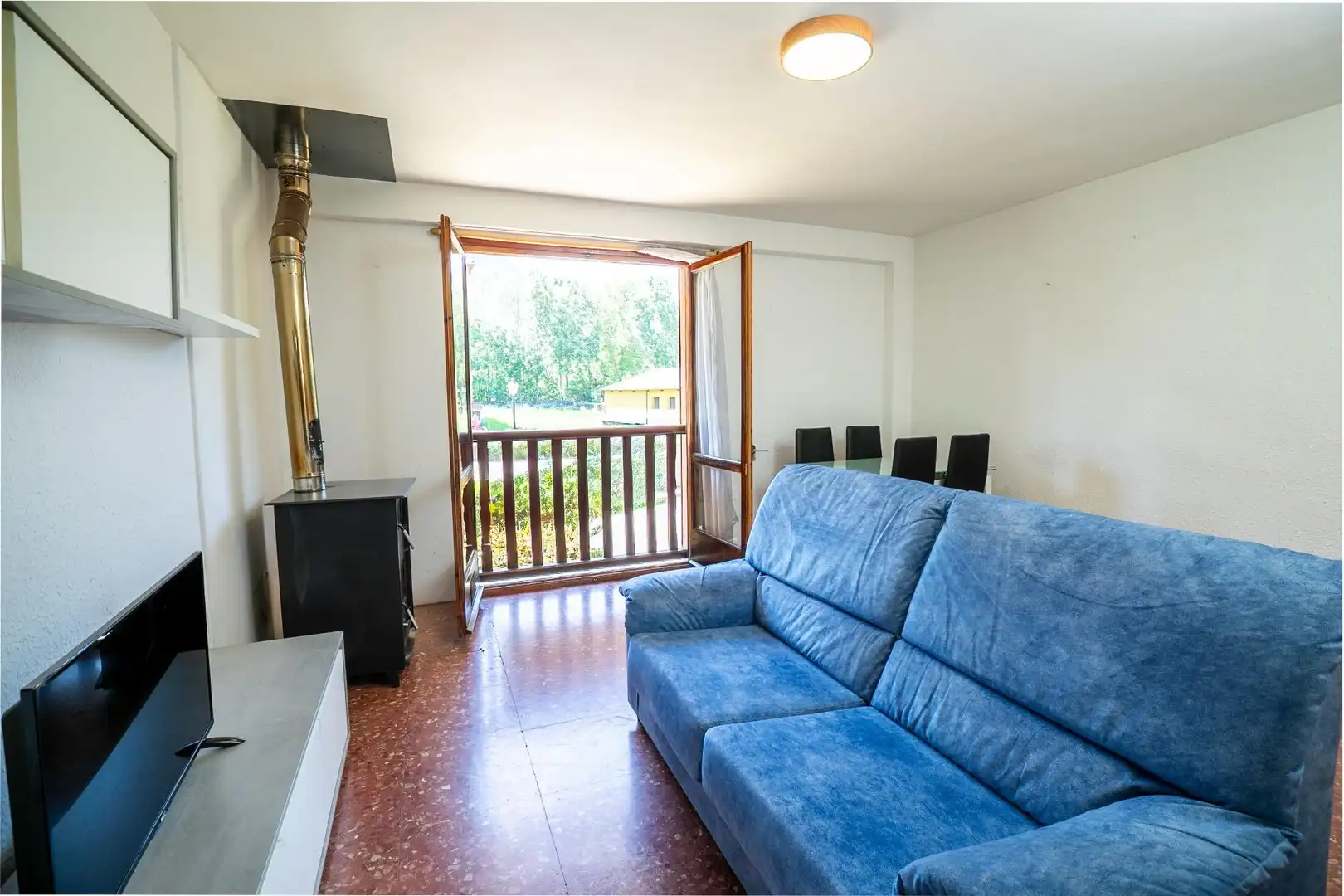 Sala de estar de Piso en venta en Castejón de Sos con Calefacción y Balcón