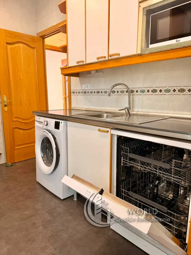Kitchen of Flat for sale in Madrid  with Air Conditioner and Heating