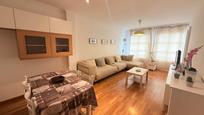 Living room of Flat for sale in Avilés  with Heating, Parquet flooring and Furnished