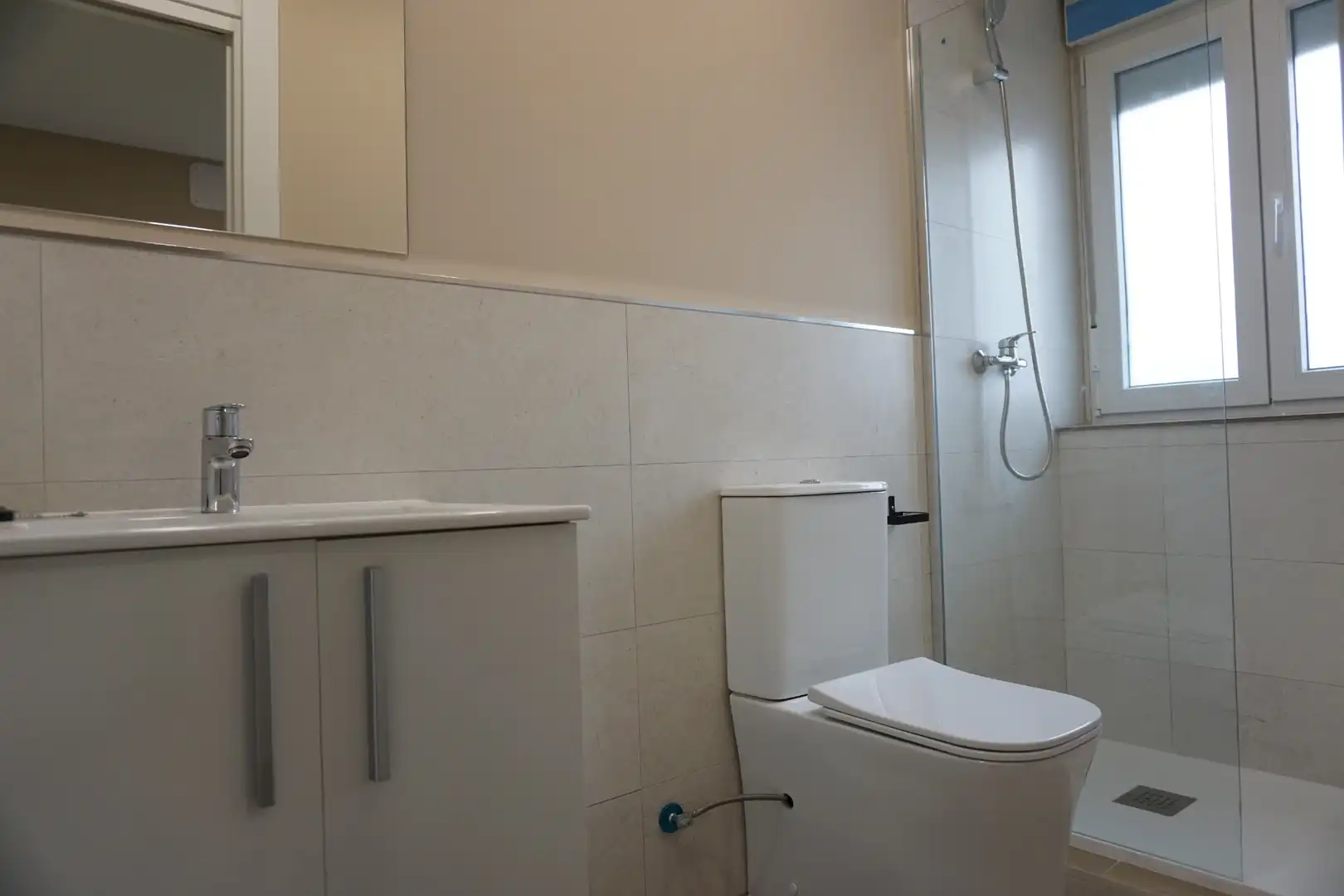 Bany de Casa o xalet per a compartir en Ávila amb Calefacció, Moblat i Rentadora