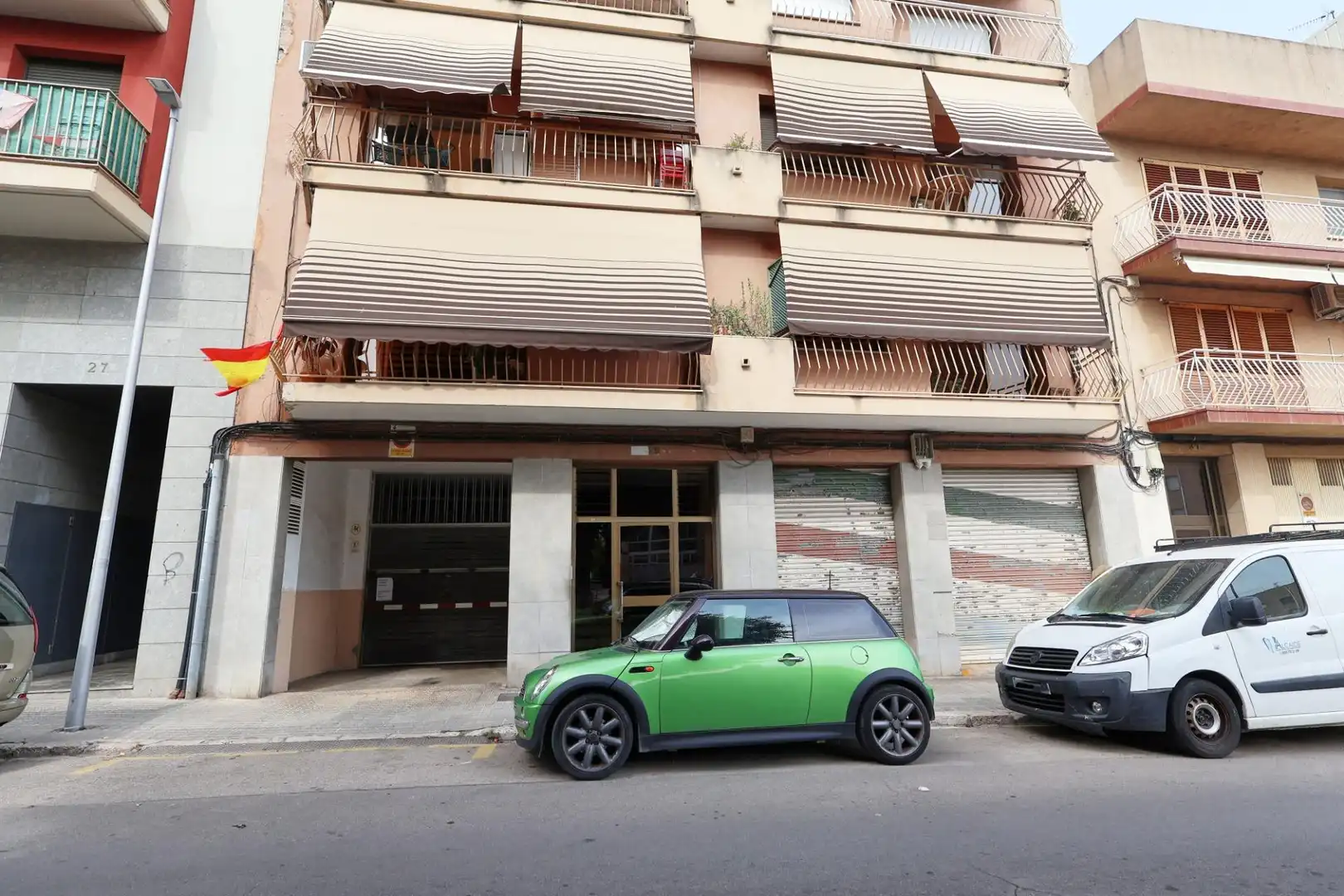 Vista exterior de Piso en venta en Vilanova i la Geltrú con Parquet, Trastero y Balcón