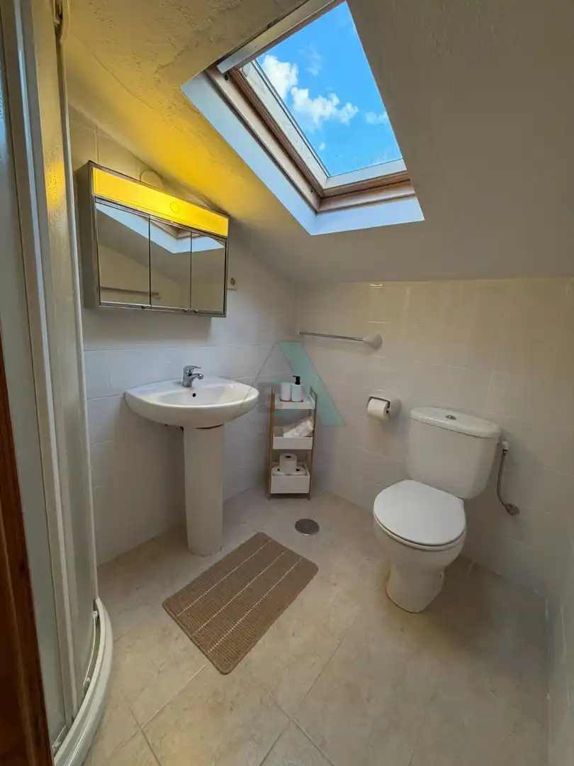 Bany de Casa o xalet en venda en Llanes amb Jardí privat, Terrassa i Piscina