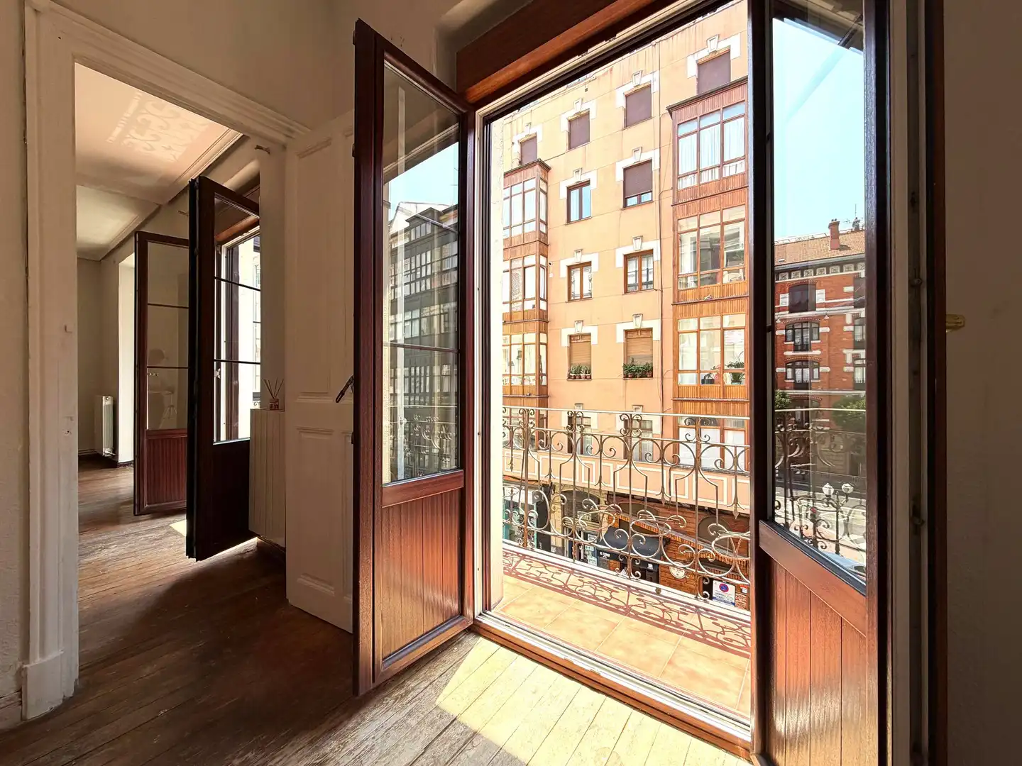 Flat with terrace for sale in Indautxu, imagen 2