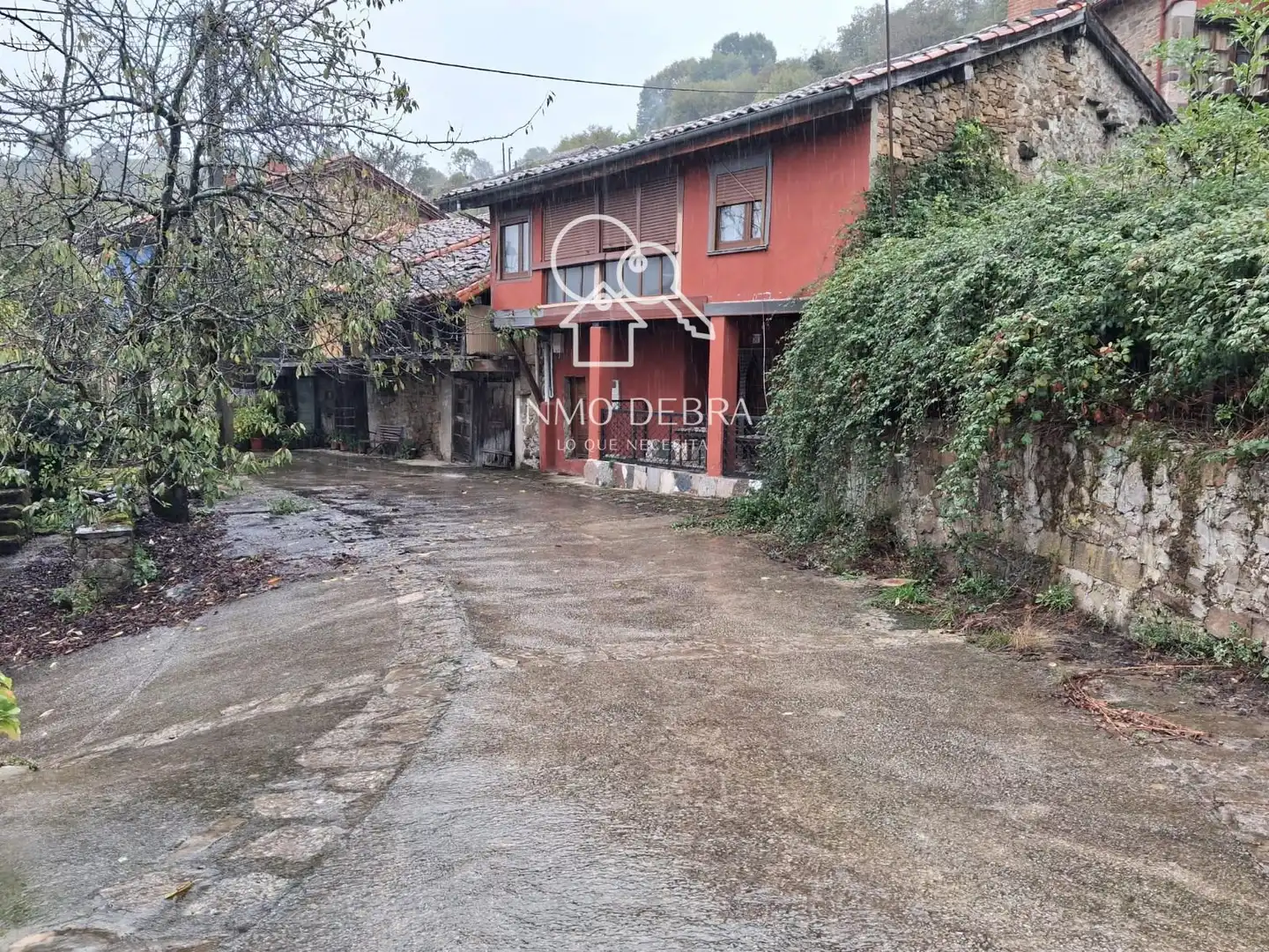 Exterior view of Houses for sale in Sobrescobio, Asturias