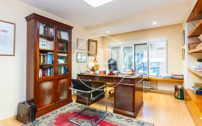 Flat for sale in  Madrid Capital  with Air Conditioner, Heating and Furnished