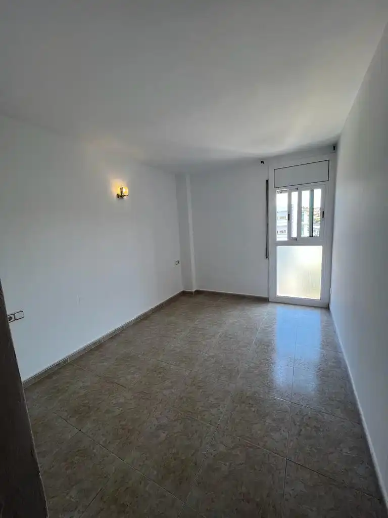 Habitación de Piso en venta en Granollers con Calefacción, Balcón y Alarma