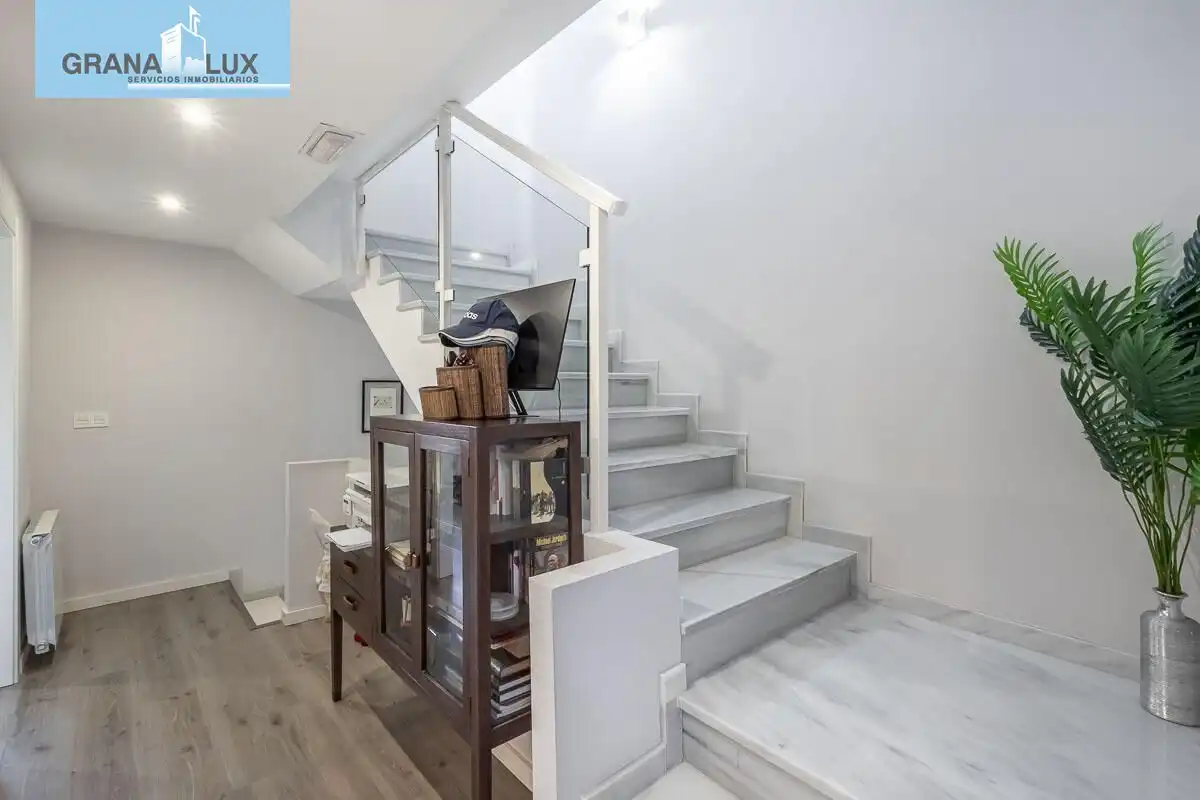 Houses for sale in Granada  with Air Conditioner, Heating and Terrace