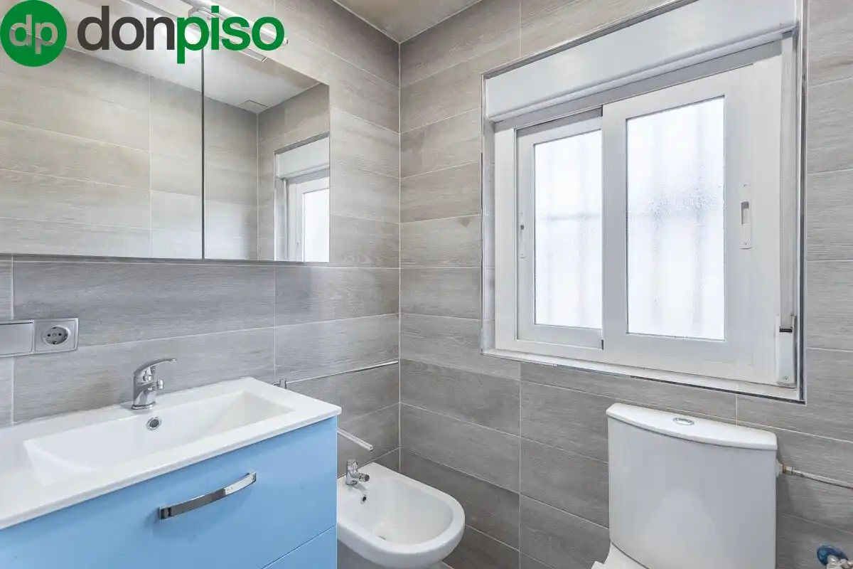 Bathroom of Detached homes for sale in Granada  with Private garden and Terrace