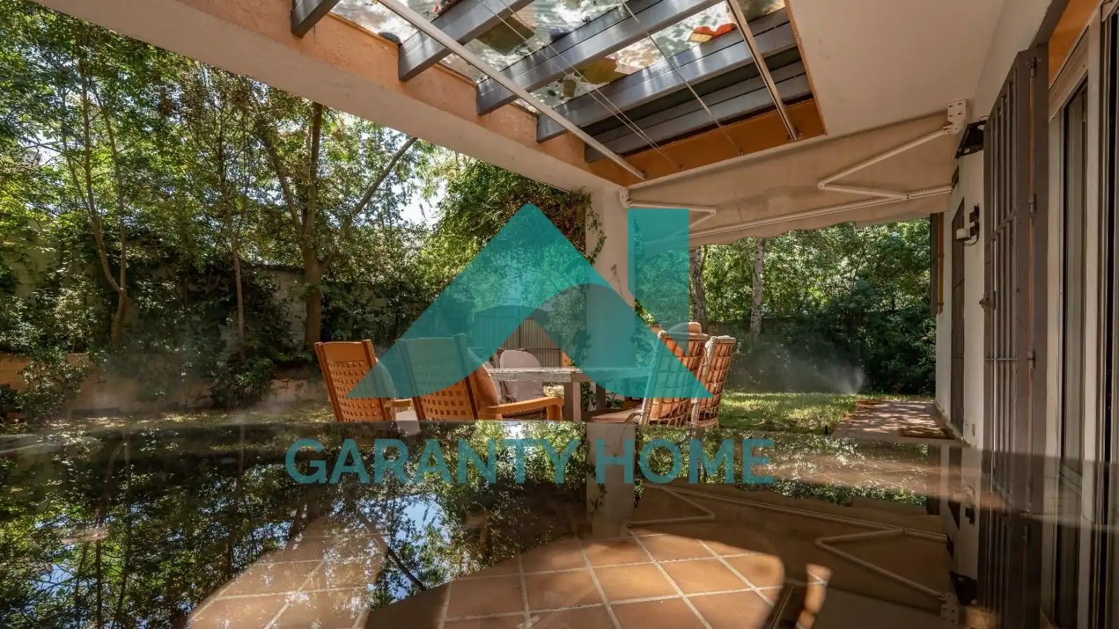 Jardí de Casa o xalet en venda en Cáceres amb Aire condicionat, Calefacció i Jardí privat