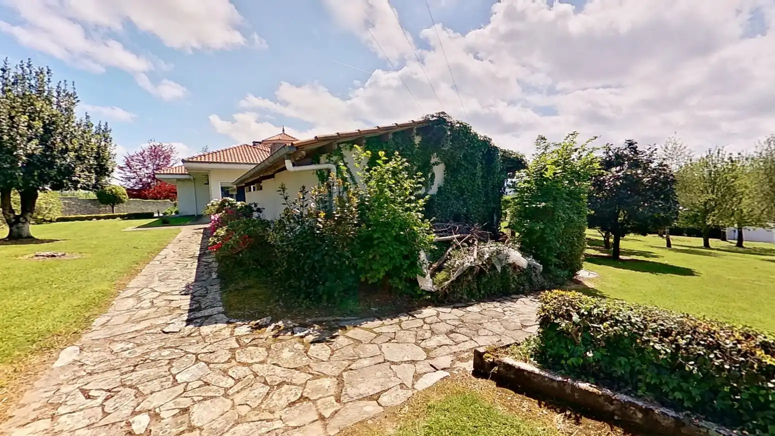 Jardín de Casa o chalet en venta en Reocín con Calefacción, Jardín privado y Terraza