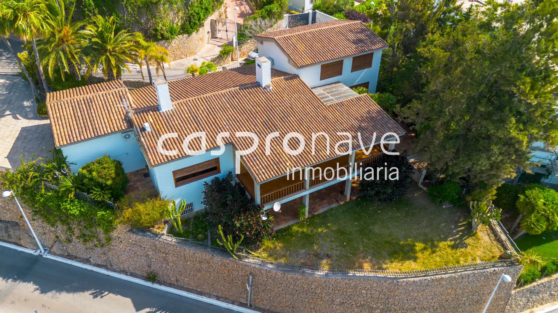 Vista exterior de Casa o xalet en venda en Oropesa del Mar / Orpesa amb Jardí privat, Terrassa i Piscina