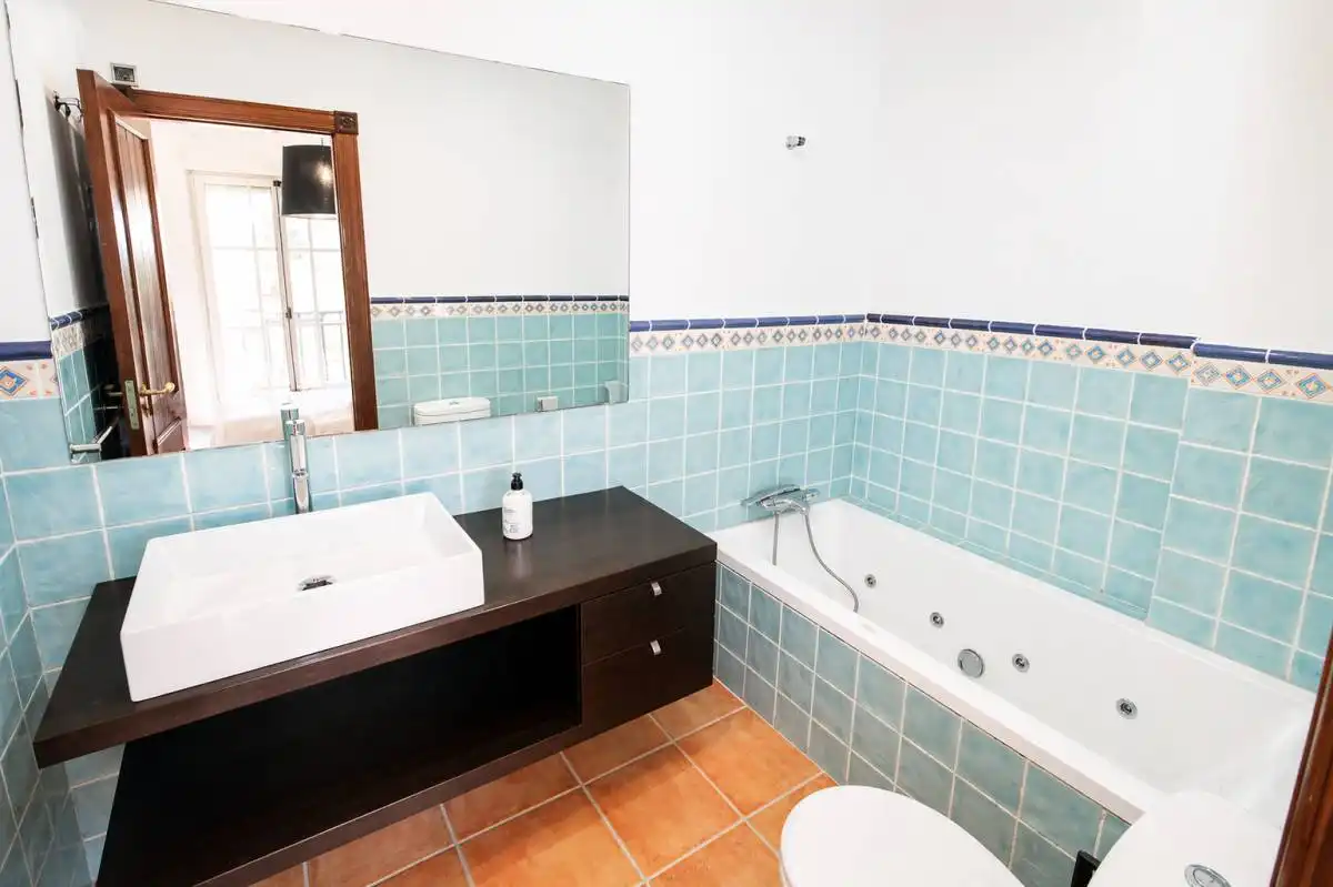 Bany de Dúplex en venda en Catral amb Calefacció, Terrassa i Traster