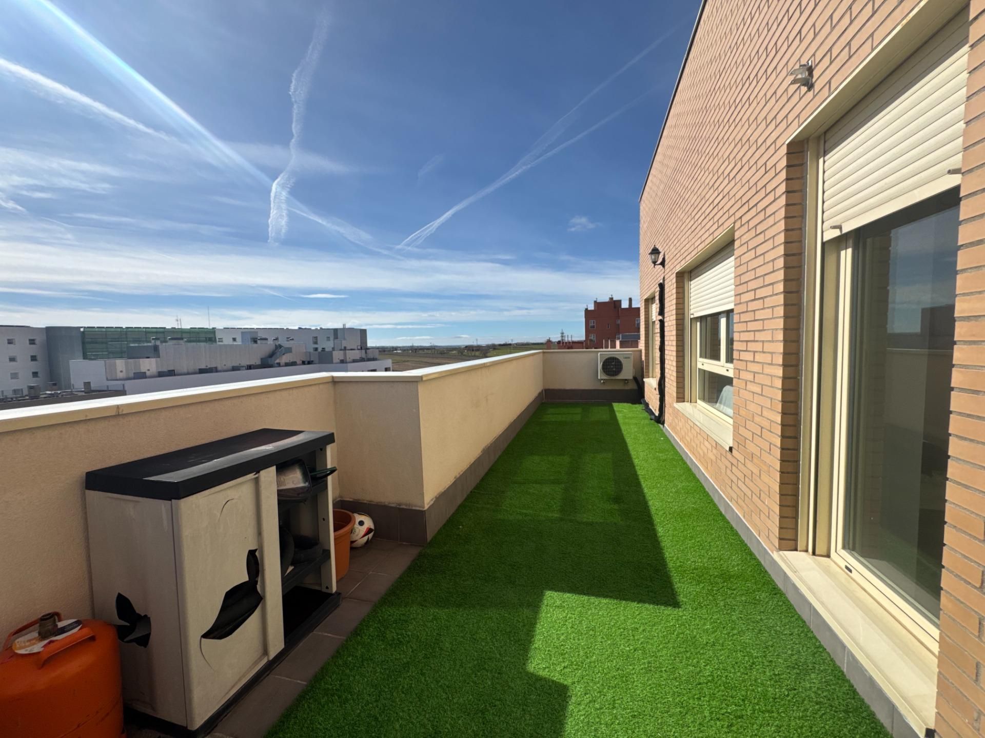 Terrassa de Àtic de lloguer en Móstoles amb Aire condicionat, Calefacció i Terrassa