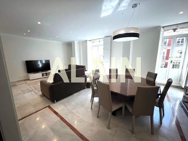 Flat to rent in Calle Colon, Sant Francesc, Ciutat Vella ,  Valencia Capital
