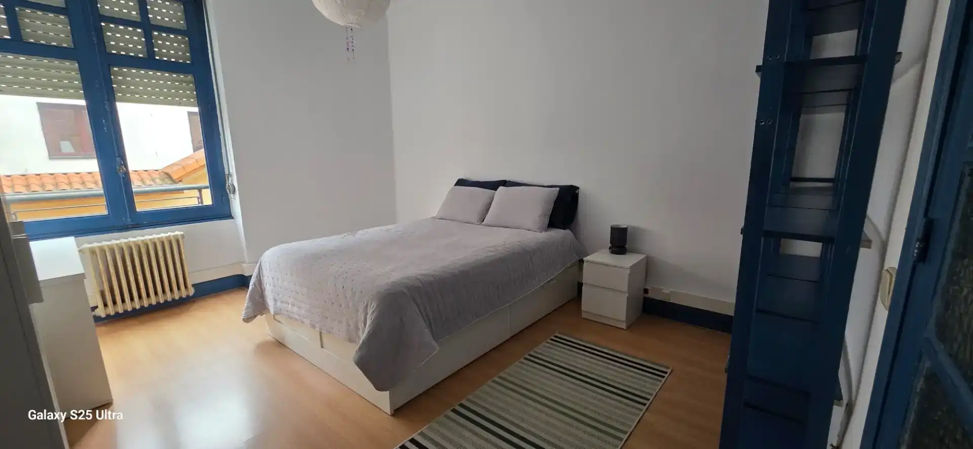 Schlafzimmer von Wohnung zur Miete in Oviedo 