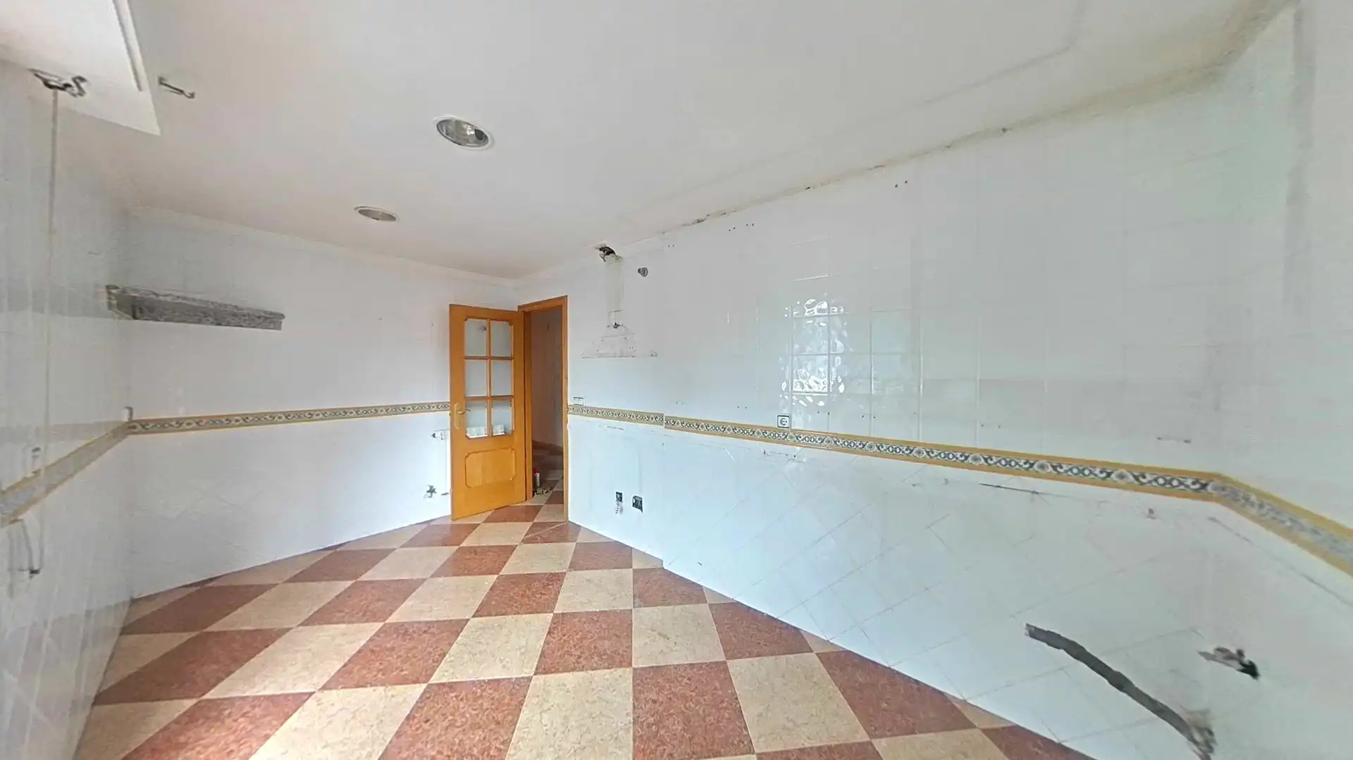 Küche von Wohnung zum Verkauf in Bembibre mit Heizung und Balkon