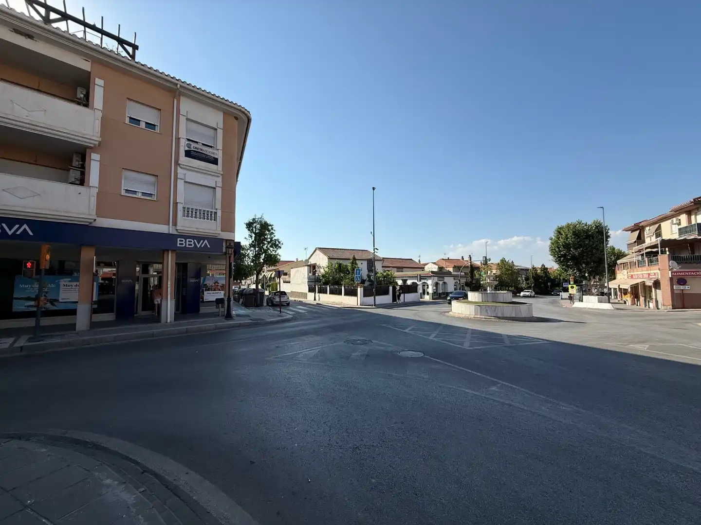 Außenansicht von Garage zum Verkauf in Ogíjares
