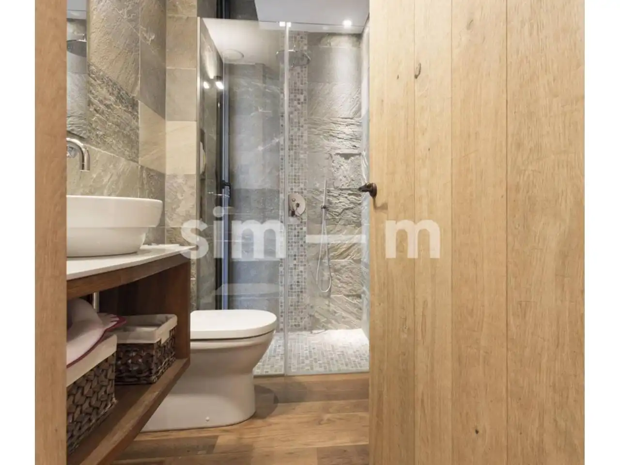 Baño de Casa o chalet en venta en Sant Julià de Vilatorta con Aire acondicionado, Calefacción y Jardín privado