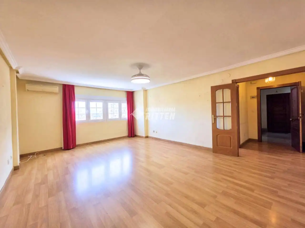 Flat with terrace for sale in Calle Ramón y Cajal 25, imagen 7