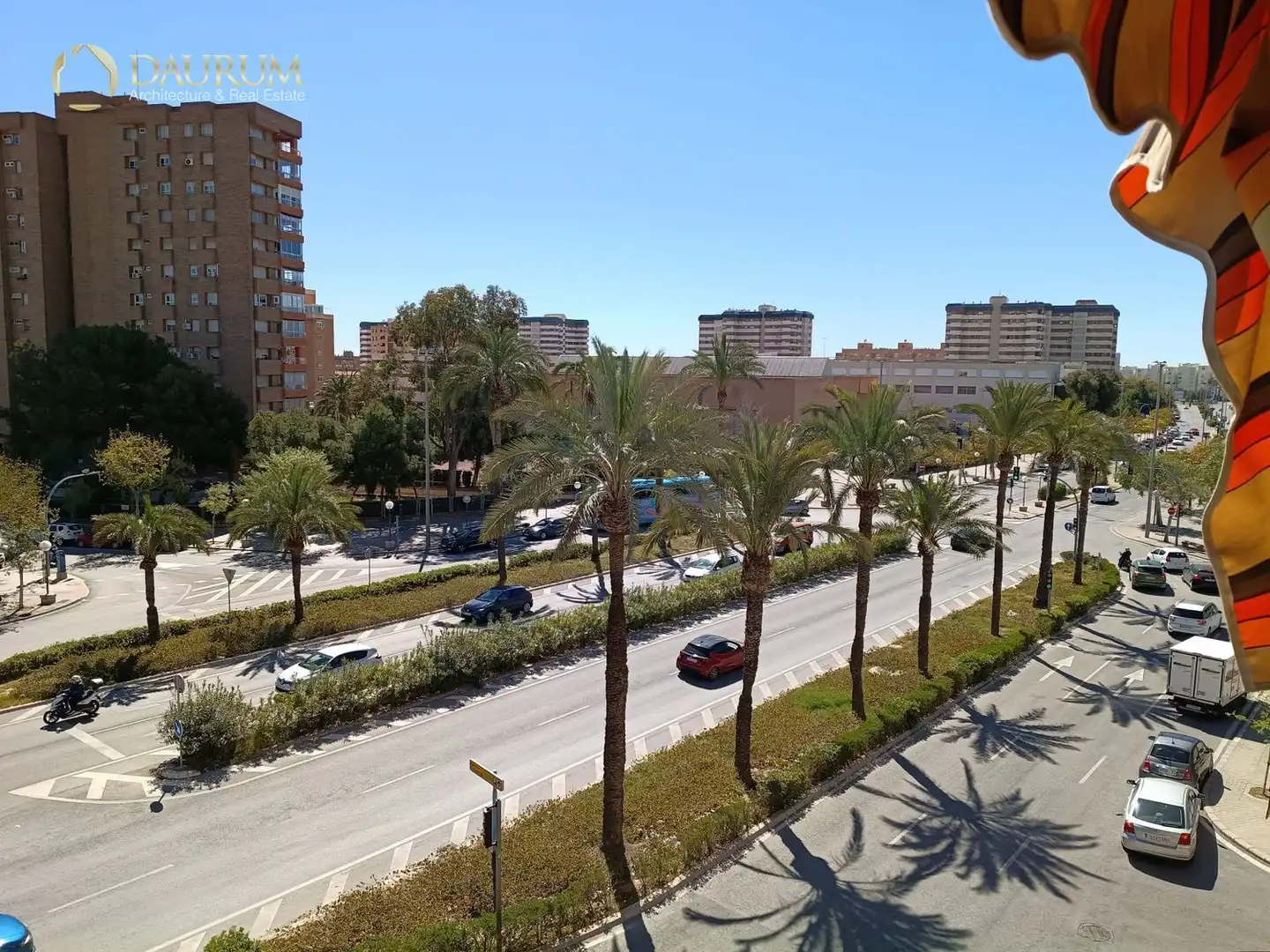 Pis amb ascensor en venda a CALLE DE ORIÓN, 20
