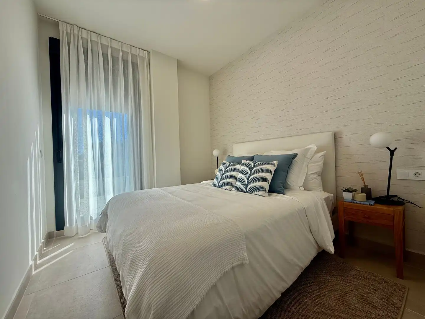 Bedroom of Houses for sale in Benalmádena